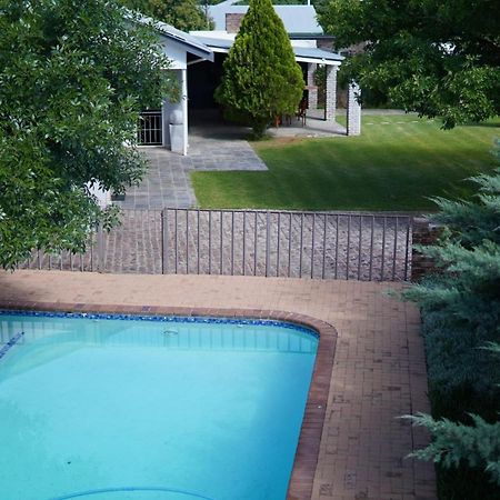 Aloes Guest House 62 On Meintjies Middelburg  Eksteriør bilde