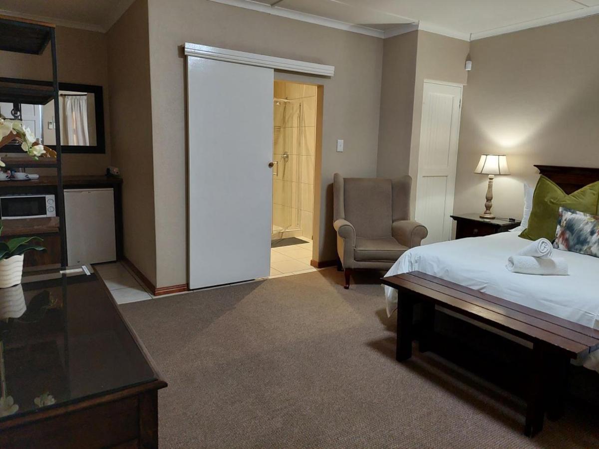 Aloes Guest House 62 On Meintjies Middelburg  Eksteriør bilde